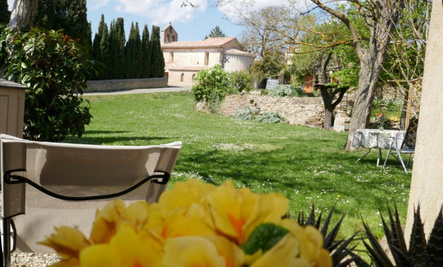 La Petite Maison Dans La Prairie Cassaignes Ngoại thất bức ảnh